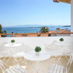 Han Stelios, Ouranoupoli