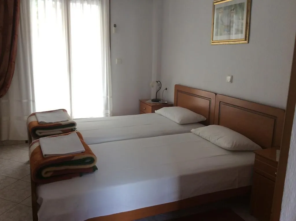 Pension Amanatidis Ouranoupoli 0*,